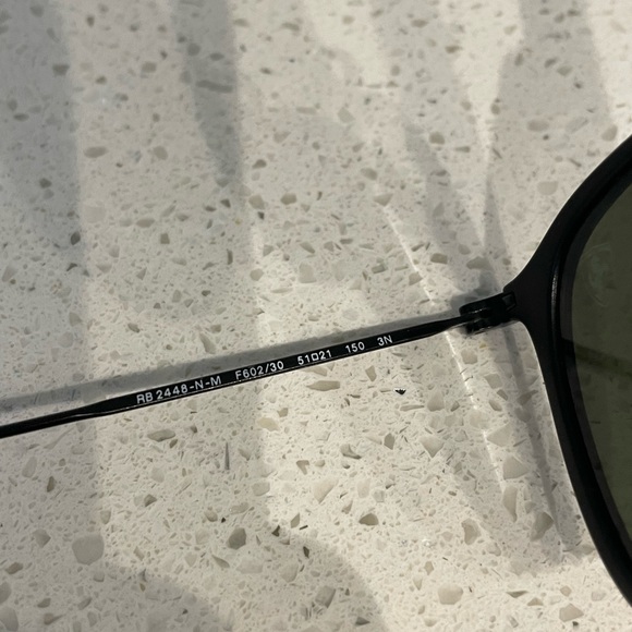 Farrari Ray-Bans
RB2448NM Scuderia Farrari Collection. - Picture 3 of 5